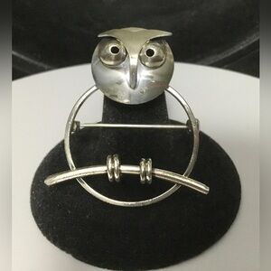 Vintage BEAU Solid Sterling Silver Owl Brooch Pin